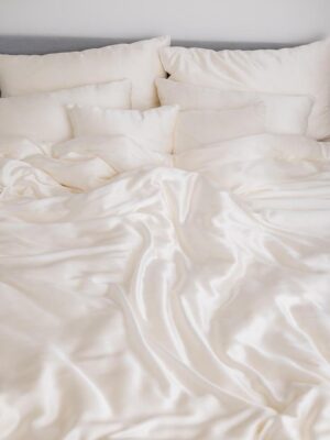 kołdra-jedwabna-w-poszyciu-jedwabnym-SENSILK-03