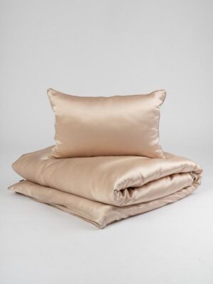 Komplet-pościeli-z-jedwabiu-naturalnego-jasny-beż-SENSILK-01.jpg