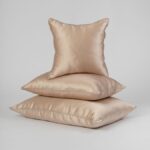 jedwabna-poszewka-na-poduszke-jasny-beż-SENSILK-01