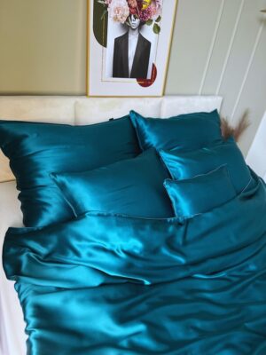 jedwabna-poszewka-na-poduszke-morski-turkus-SENSILK