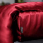 jedwabne-prześcieradło-z-gumką-czerwone-SENSILK-01