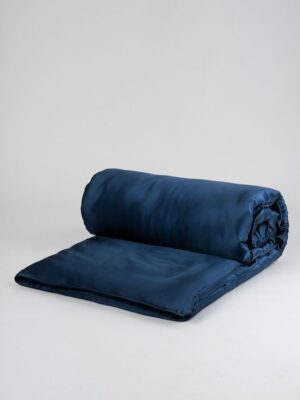 jedwabna-poszwa-na-kołdrę-granatowa-SENSILK-01
