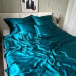 jedwabna-poszwa-na-koldre-morski-turkus-SENSILK