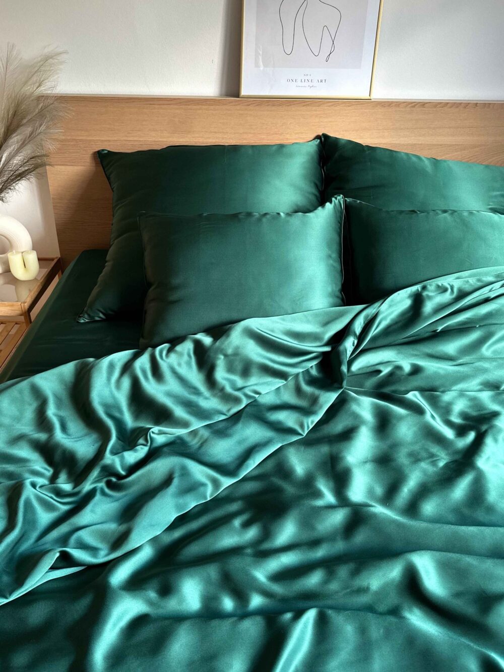 jedwabna-poszewka-na-poduszke-butelkowa-zielen-SENSILK-02