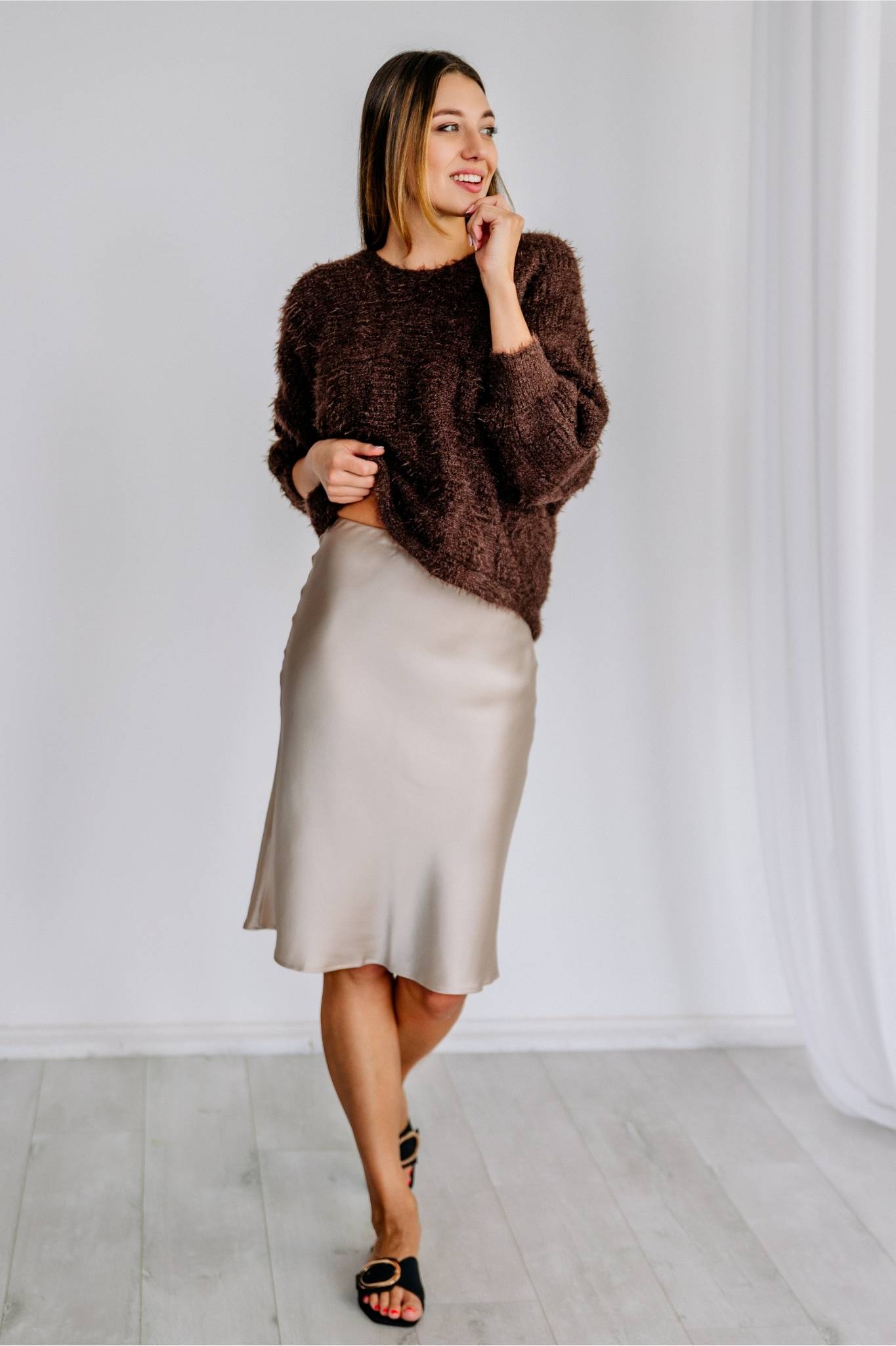 Jedwabna-spódnica-MIDI-Jasny-Beż-SENSILK-01 Jedwabna-spodnica-MIDI-Jasny-Bez-SENSILK-01