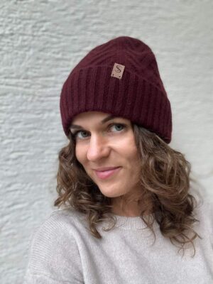 czapka-kaszmirowa-burgundowa-SENSILK-01