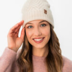 Kaszmirowa czapka z jedwabną podszewką - Ecru