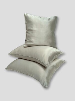 jedwabna-poszewka-na-poduszke-oliwkowy-bez-SENSILK-01