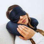 edwabny-zestaw-podrozny-granatowy-SENSILK_01