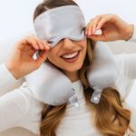 jedwabny-zestaw-podrozny-jasny-szary-SENSILK_01.